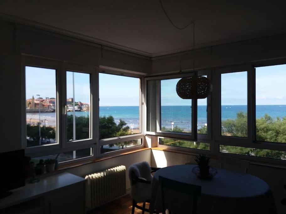 La Siete De San Lorenzo Gijon Bagian luar foto